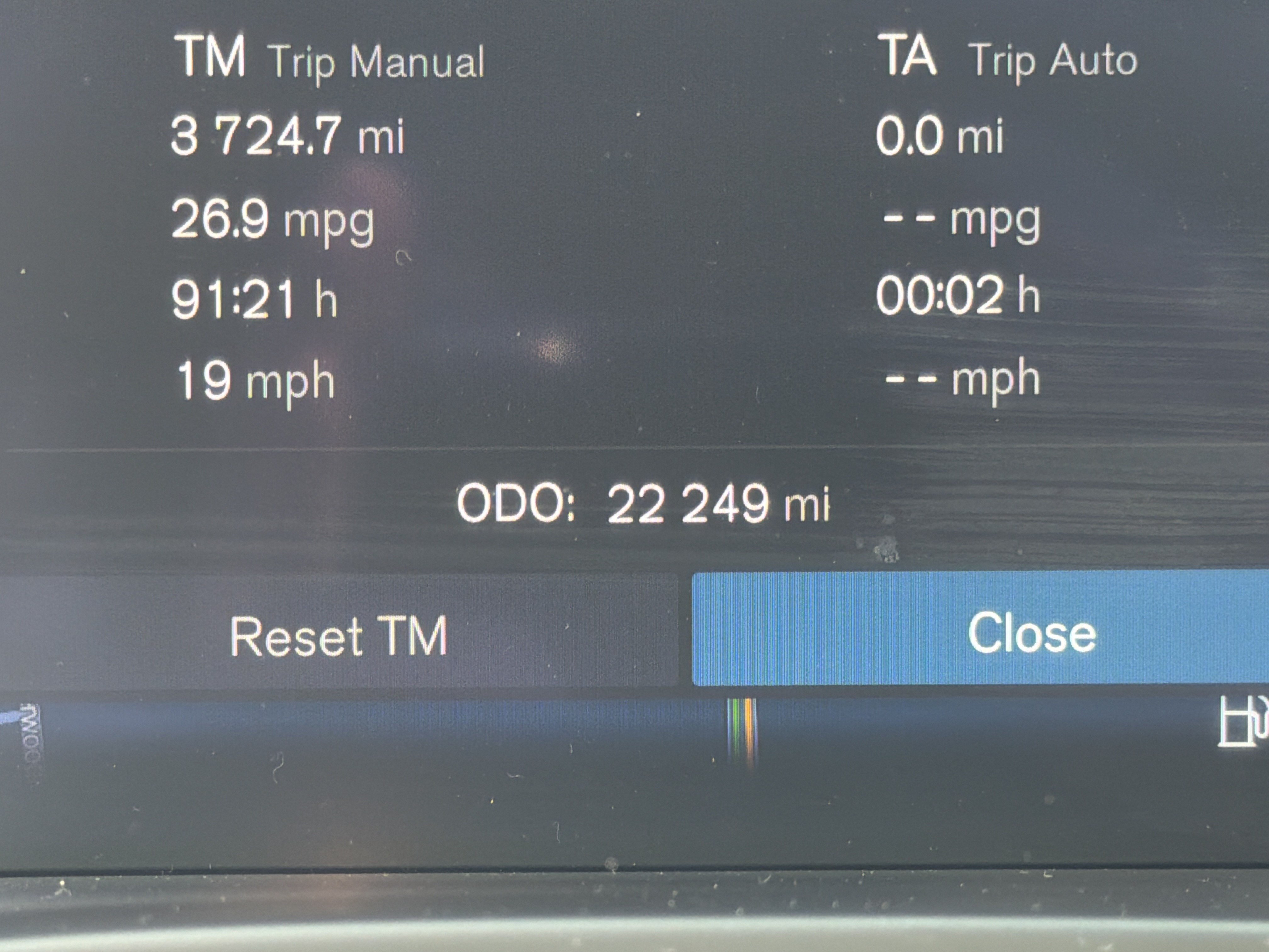 Certified 2023 Volvo XC40 B4 Plus w/ Driver Assist Package FWD image 24