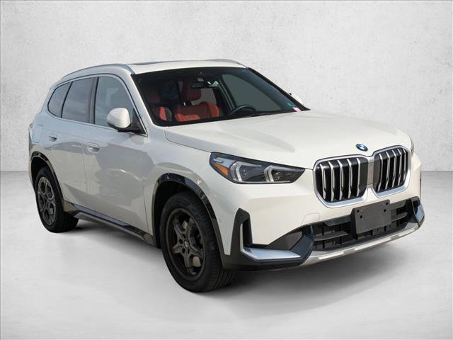 Used 2025 BMW X1 xDrive28i w/ Convenience Package image 3