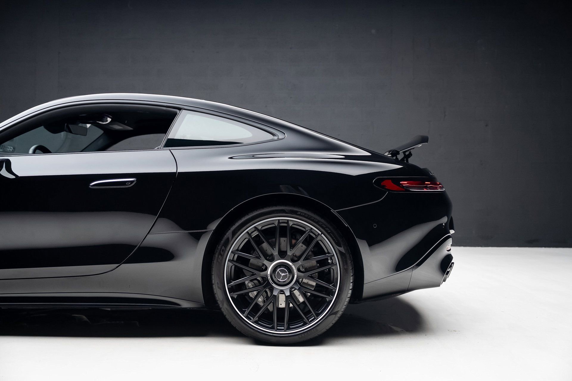 Used 2025 Mercedes-Benz AMG GT 43 image 21