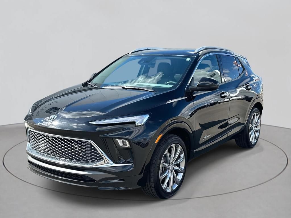 Used 2025 Buick Encore GX Avenir w/ Avenir Technology Package AWD/4WD image 1