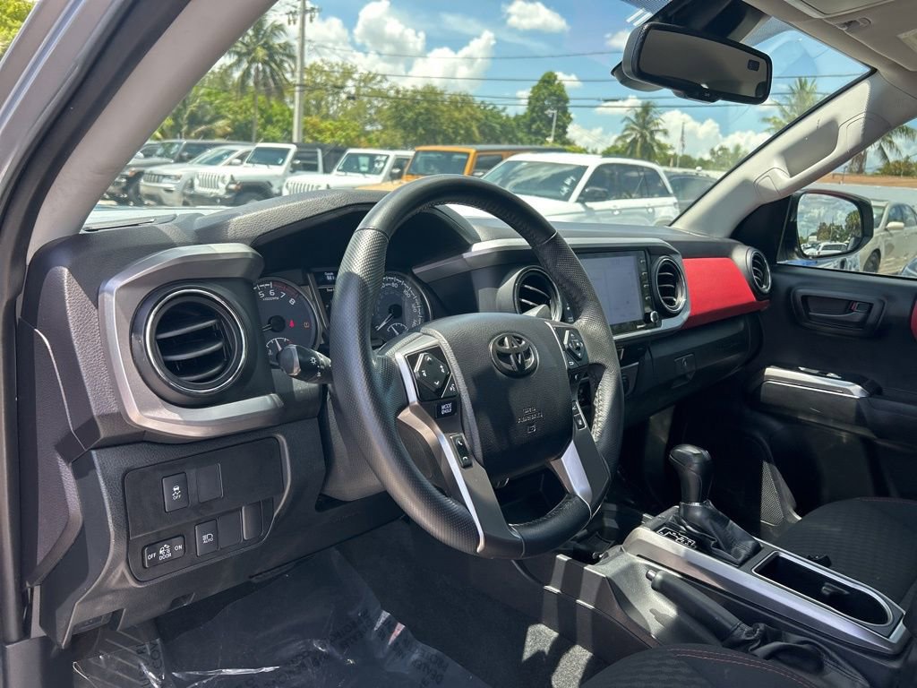 Used 2021 Toyota Tacoma 2WD Double Cab image 10
