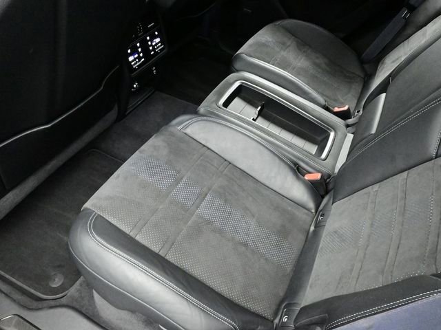 Certified 2022 Porsche Cayenne Turbo GT image 15