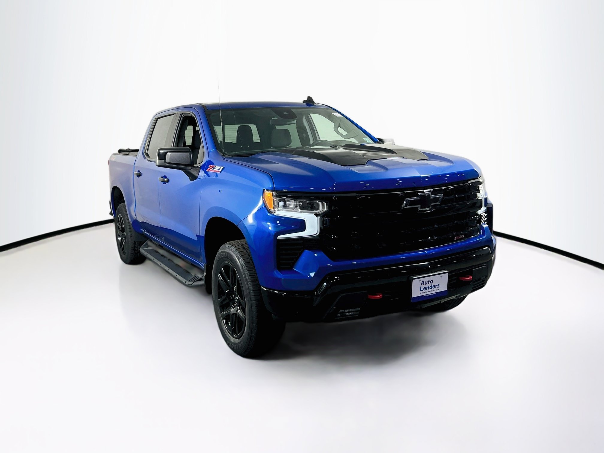 Used 2022 Chevrolet Silverado 1500 LT Trail Boss w/ Convenience Package II AWD/4WD image 3