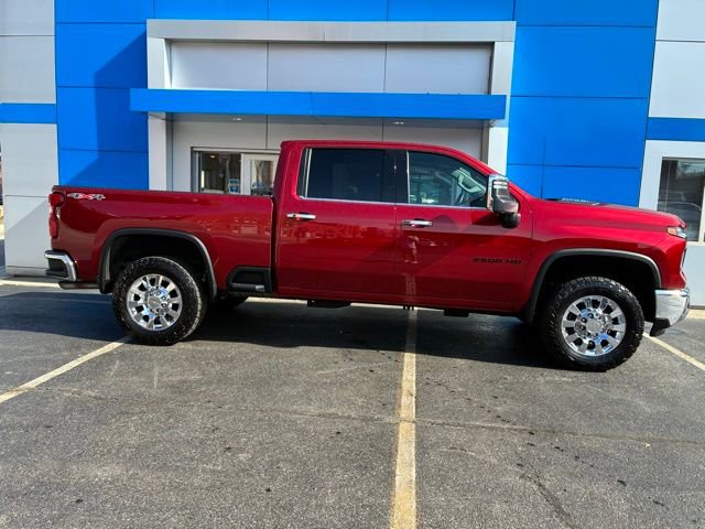 Used 2024 Chevrolet Silverado 2500 LTZ w/ LTZ Premium Package image 7