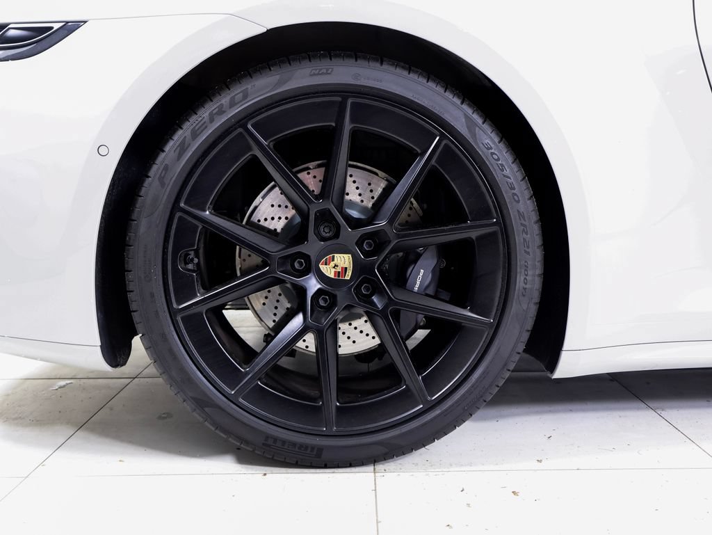 Certified 2026 Porsche 911 Carrera RWD image 25