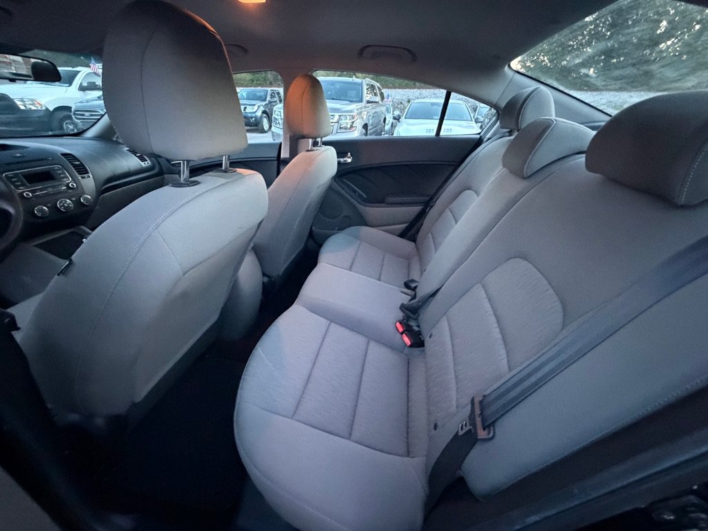 Used 2014 Kia Forte LX FWD image 10