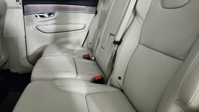 New 2026 Volvo XC90 T8 Ultra w/ Lounge Package AWD/4WD image 30