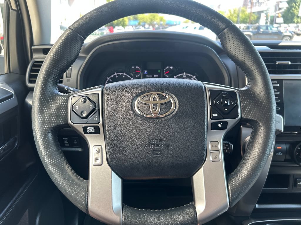 Certified 2023 Toyota 4Runner SR5 AWD/4WD image 17