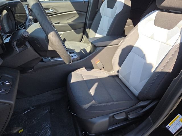 New 2026 Chevrolet Trax RS w/ Sunroof Package image 30