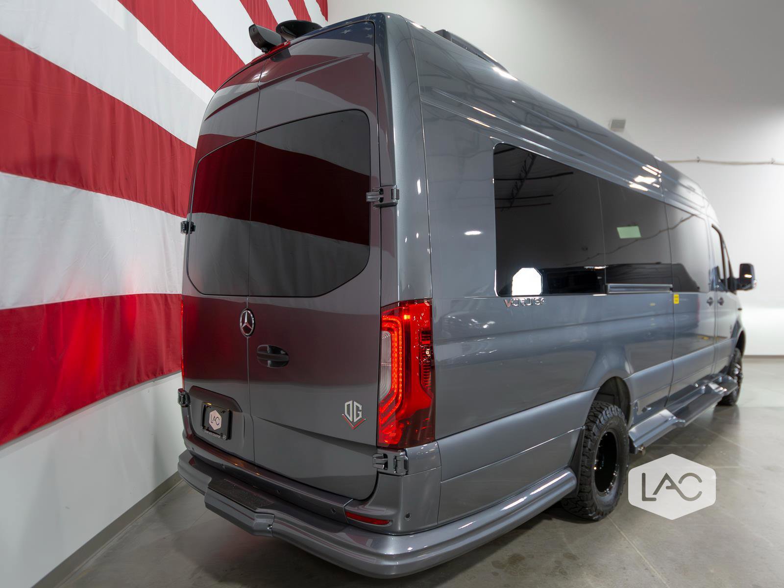 Used 2025 Mercedes-Benz Sprinter 3500 image 34