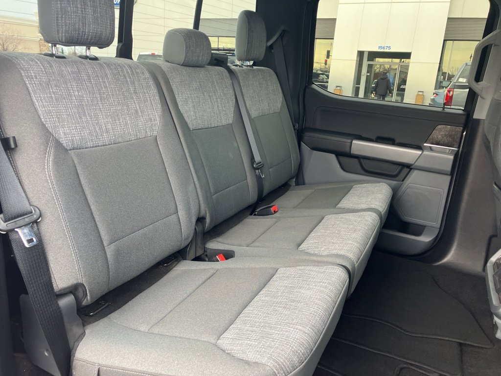 Used 2022 Ford F150 XLT w/ Equipment Group 302A High image 34