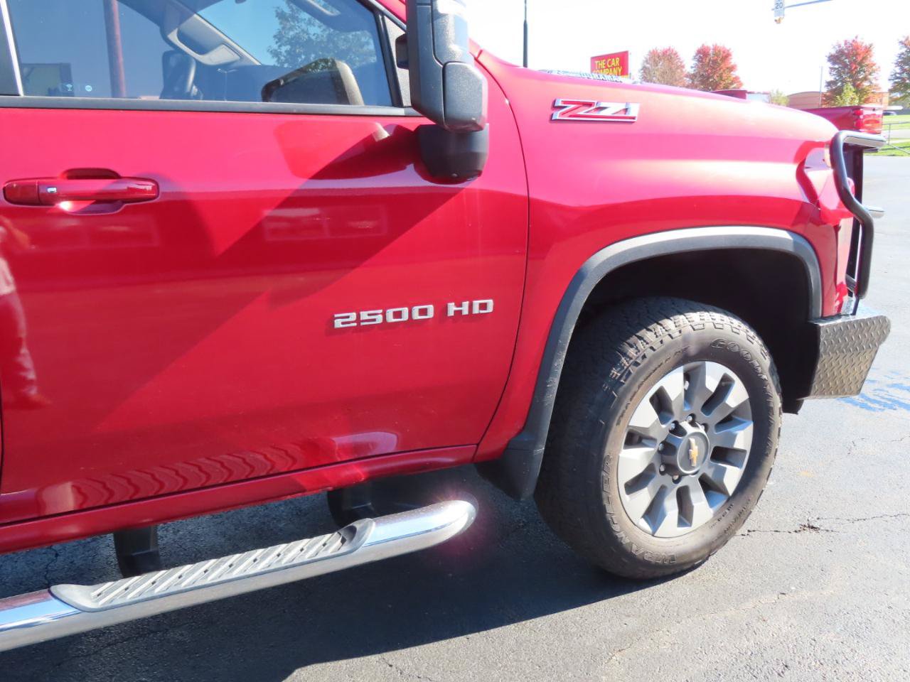 Used 2024 Chevrolet Silverado 2500 LT AWD/4WD image 26