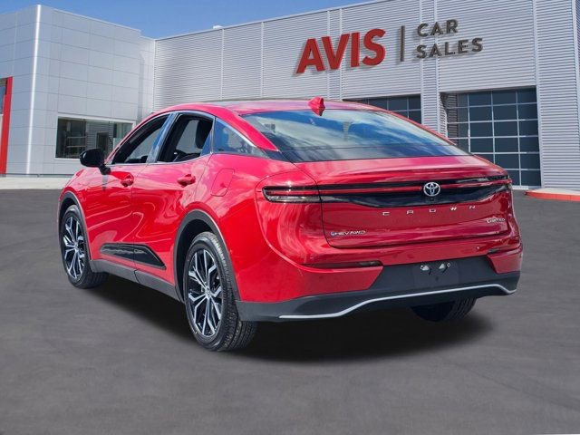 Used 2024 Toyota Crown Limited image 9