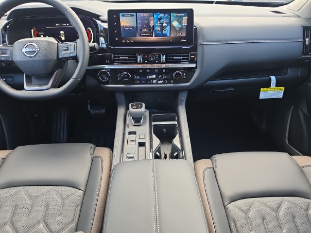 New 2026 Nissan Pathfinder Platinum FWD image 15