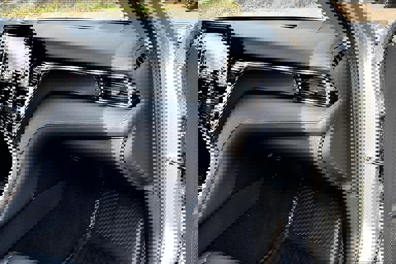 Certified 2021 Toyota Camry SE image 19