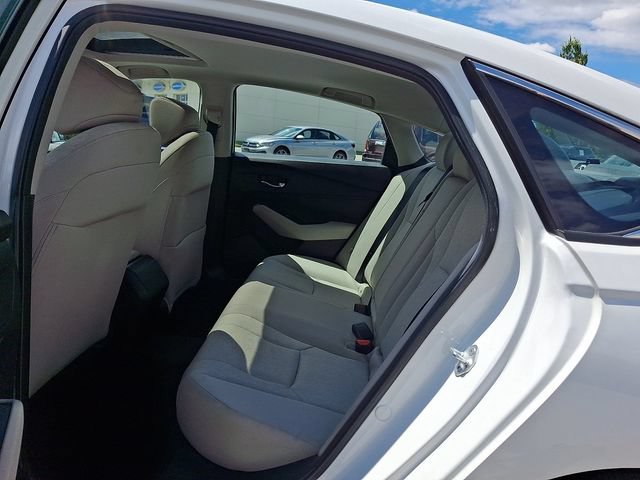 Used 2023 Honda Accord EX image 13