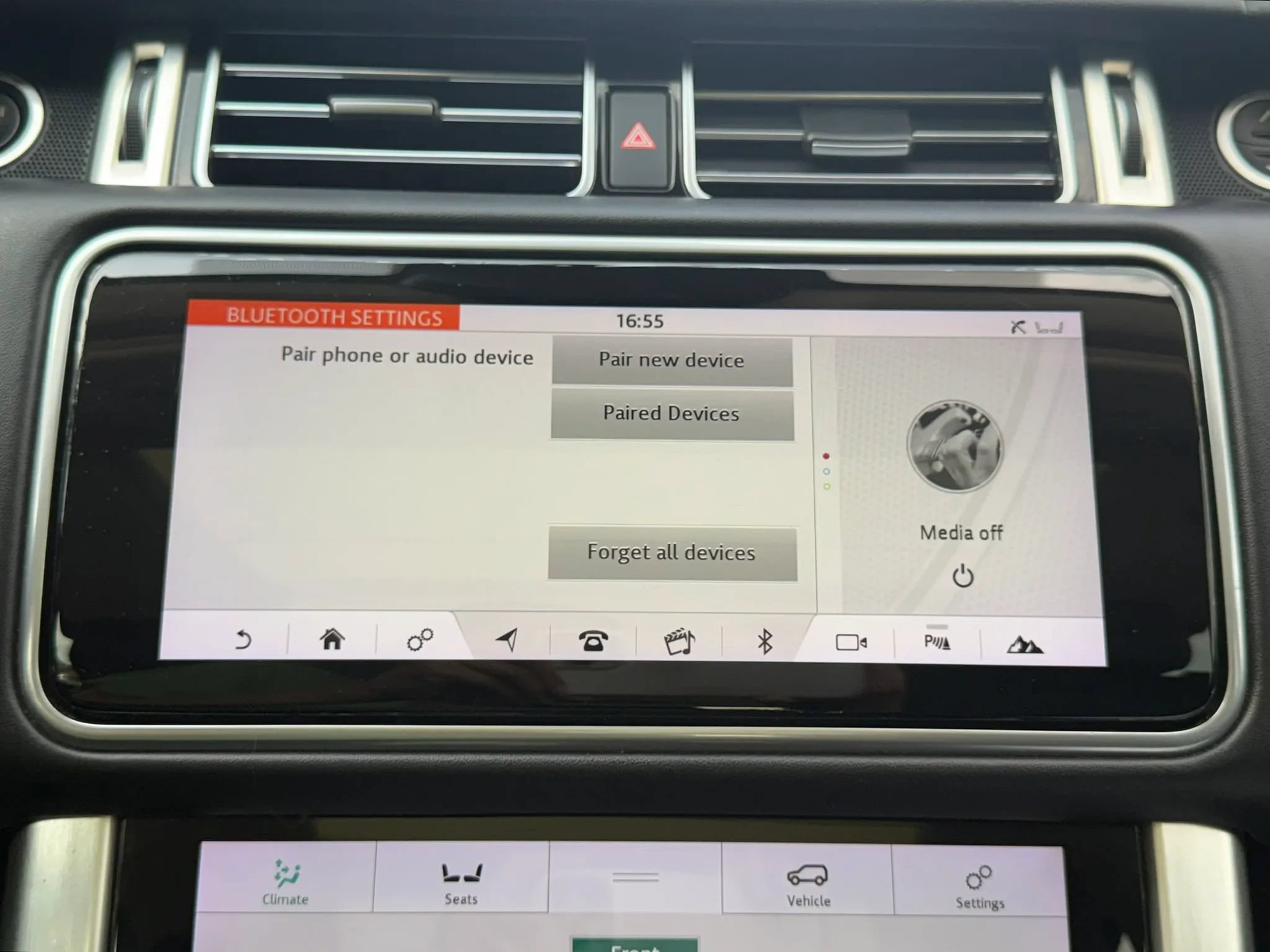 Used 2020 Land Rover Range Rover HSE AWD/4WD image 30
