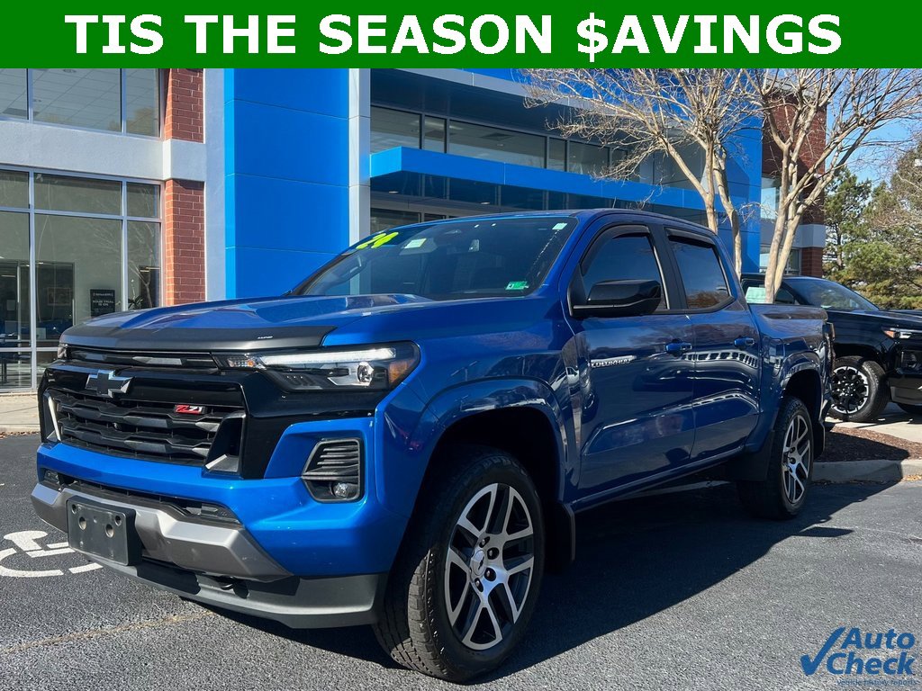Used 2024 Chevrolet Colorado Z71 w/ Z71 Convenience Package 2