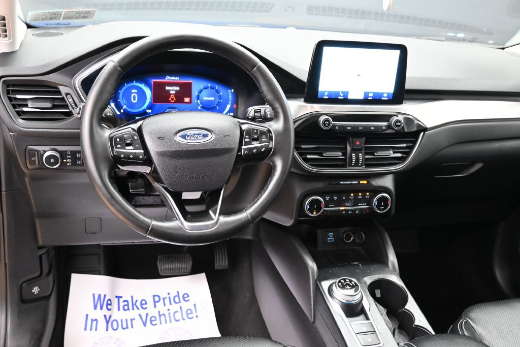 Used 2022 Ford Escape Titanium AWD/4WD image 36