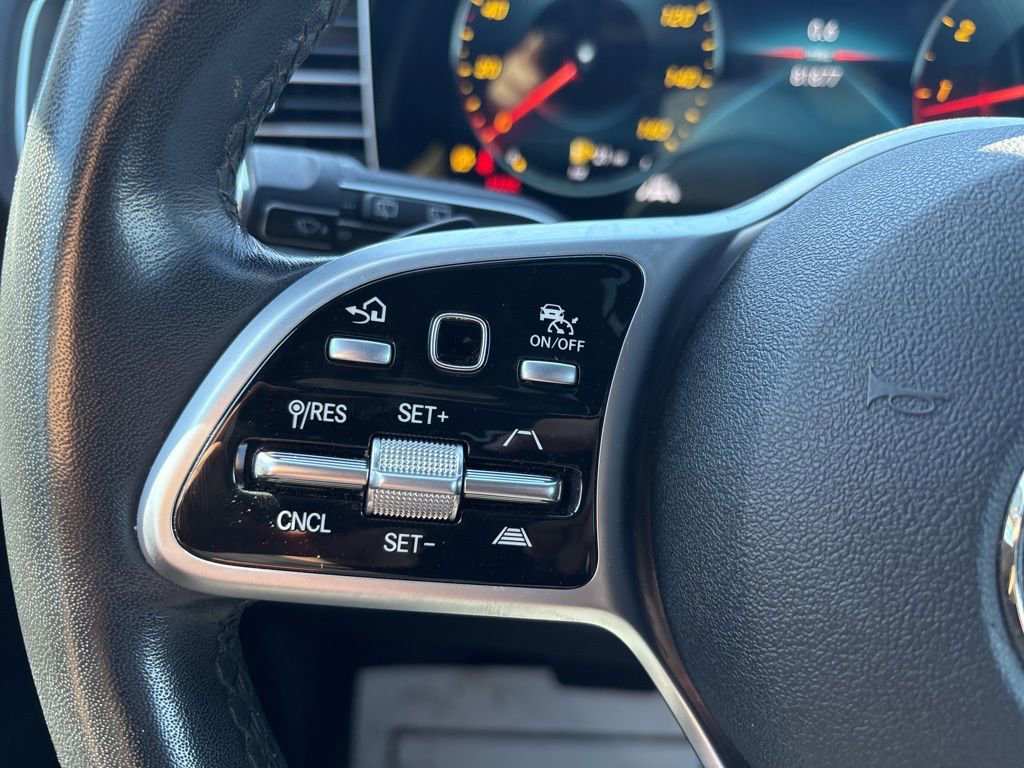 Used 2022 Mercedes-Benz GLE 350 w/ 3rd Row Seat Package image 21