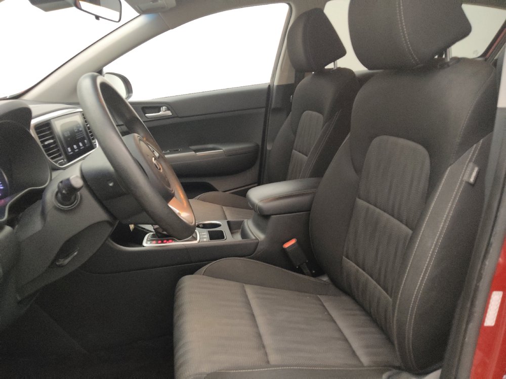 Used 2020 Kia Sportage LX AWD/4WD image 17