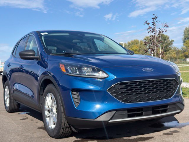 Used 2022 Ford Escape SE w/ Cold Weather Package FWD 360° Tour