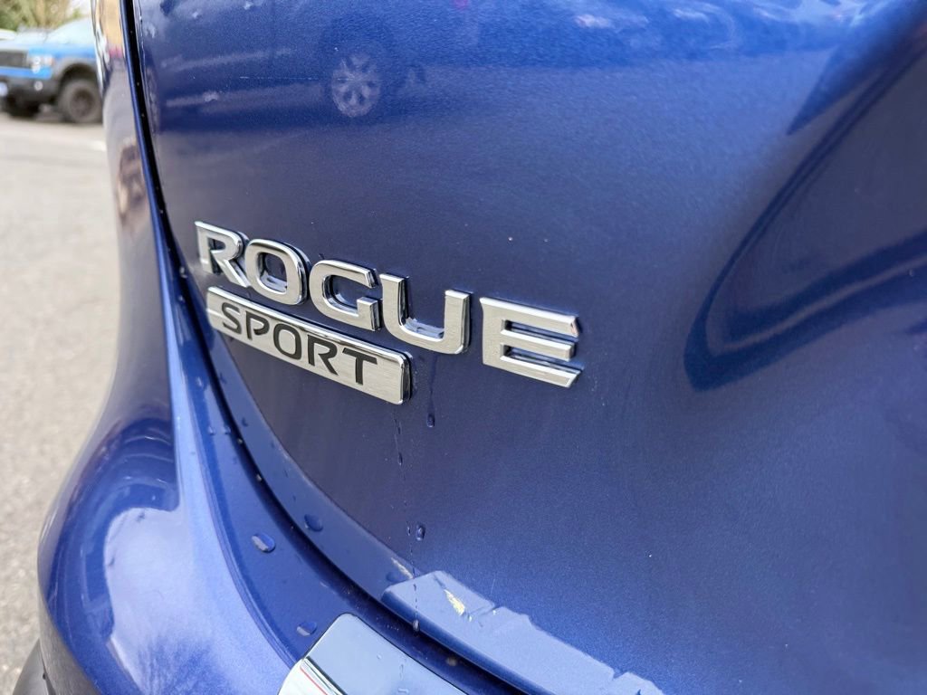 Certified 2022 Nissan Rogue Sport SL image 8