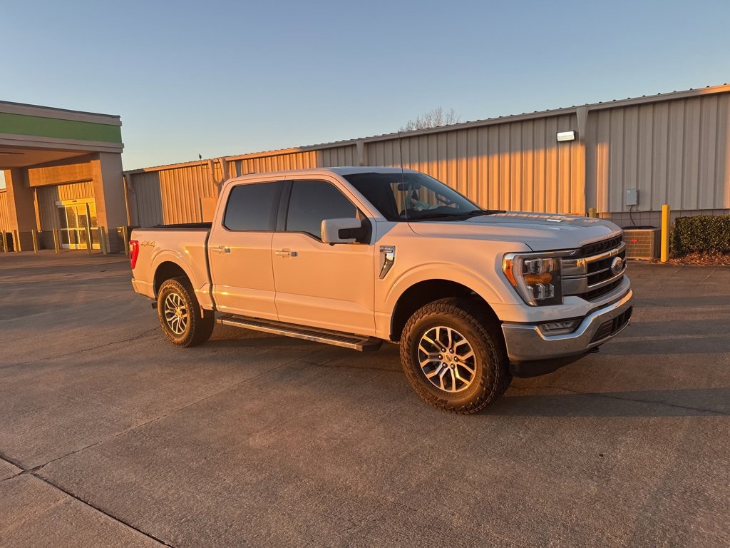 Used 2021 Ford F150 Lariat w/ Tow Technology Package image 17