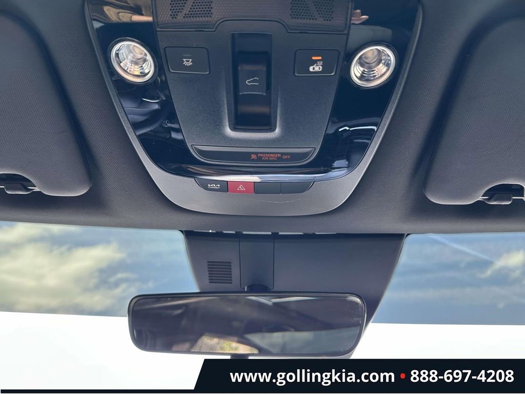 Certified 2025 Kia Sportage X-Pro AWD/4WD image 31