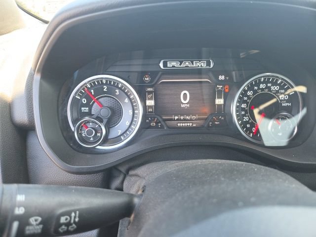 Used 2021 RAM 1500 Big Horn AWD/4WD image 5