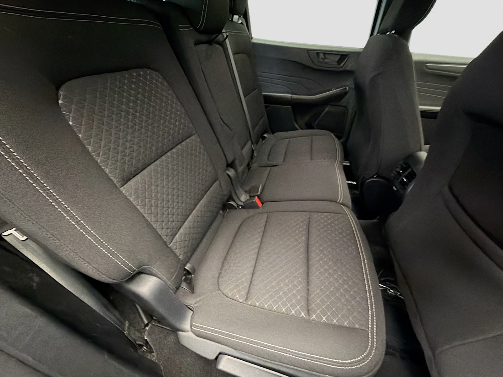 Used 2024 Ford Escape Active w/ Tech Pack #1 AWD/4WD image 14