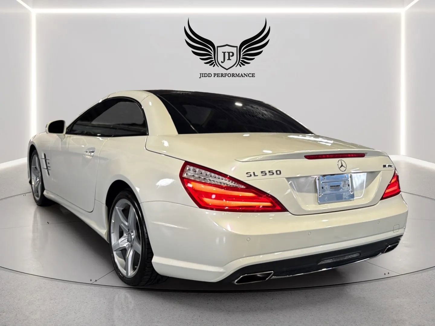 Used 2014 Mercedes-Benz SL 550 image 42