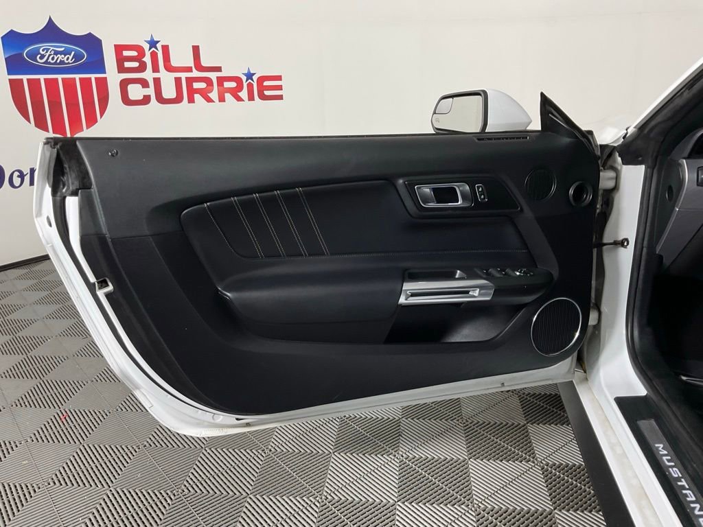 Used 2019 Ford Mustang Premium image 12