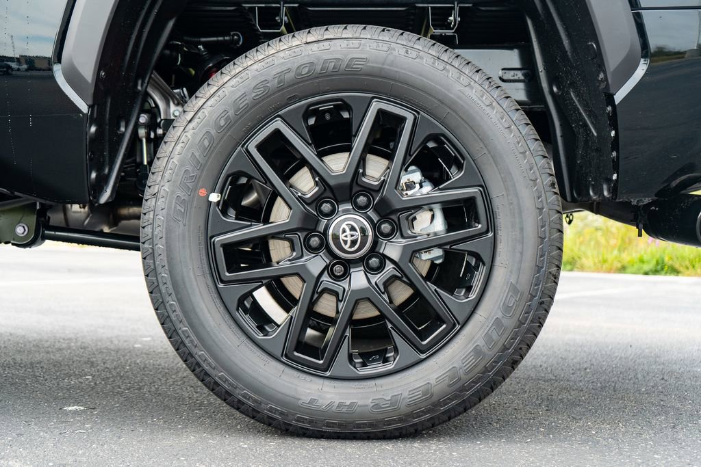 New 2026 Toyota Tundra Limited image 9