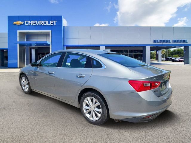 Certified 2025 Chevrolet Malibu LT FWD image 3