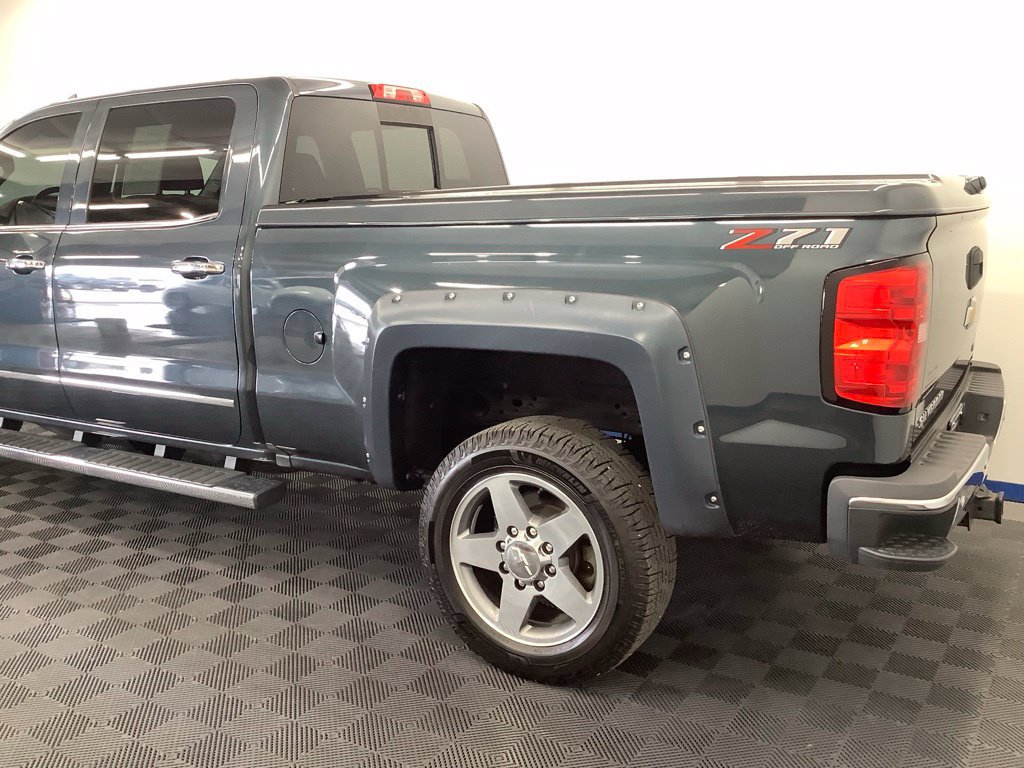 Used 2018 Chevrolet Silverado 2500 LTZ w/ Duramax Plus Package AWD/4WD image 4