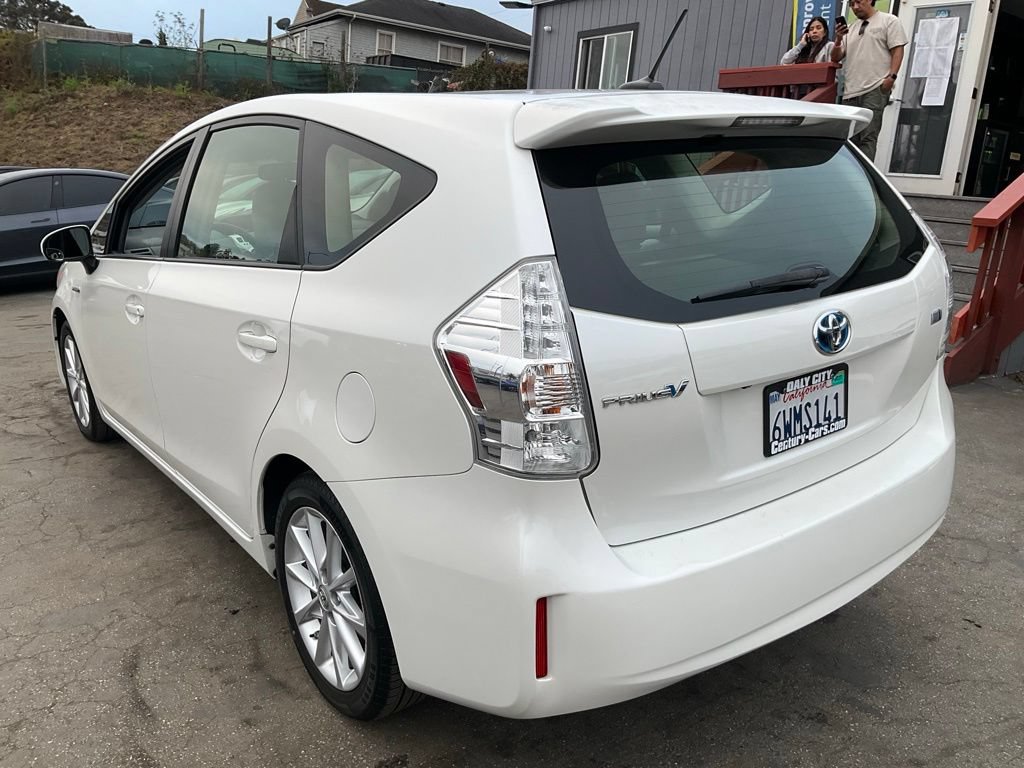 Used 2012 Toyota Prius V Five FWD image 82