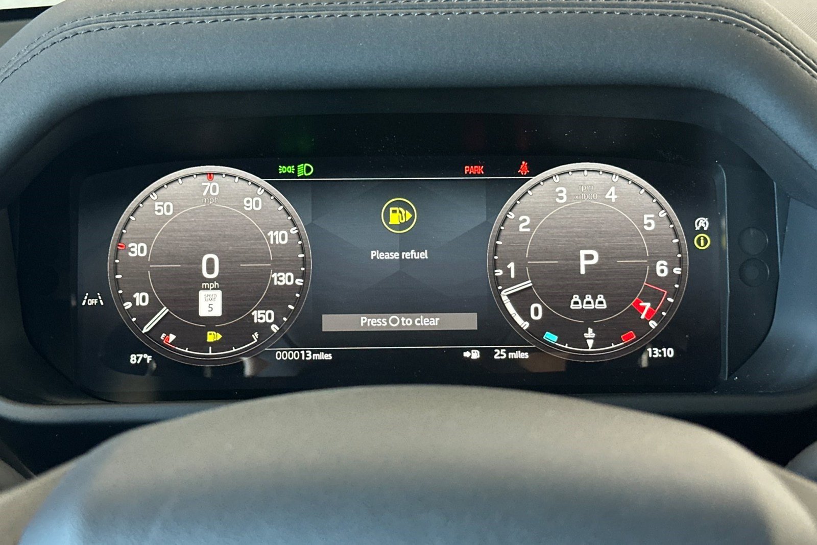 New 2026 Land Rover Defender 110 X-Dynamic SE AWD/4WD image 18