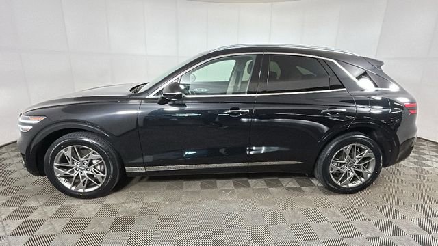 Used 2025 Genesis GV70 2.5T AWD/4WD image 6