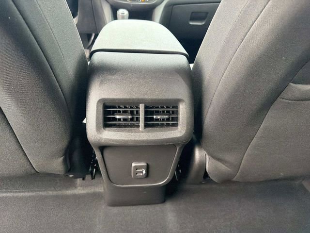 Used 2021 Chevrolet Equinox LT image 27