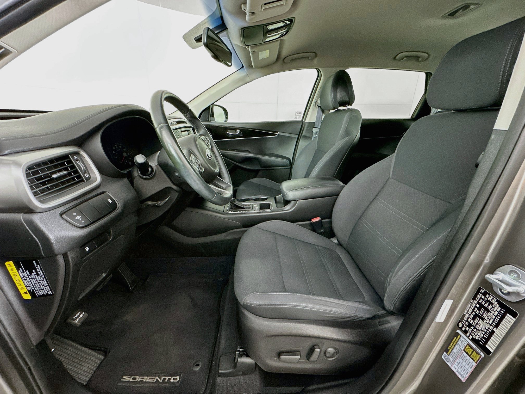 Used 2016 Kia Sorento FWD w/ LX Convenience Package image 13