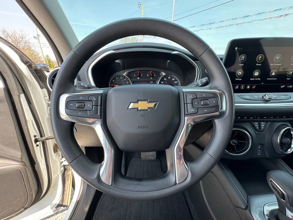 Used 2023 Chevrolet Blazer LT image 20