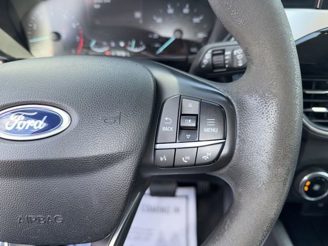 Used 2020 Ford Escape SE image 18