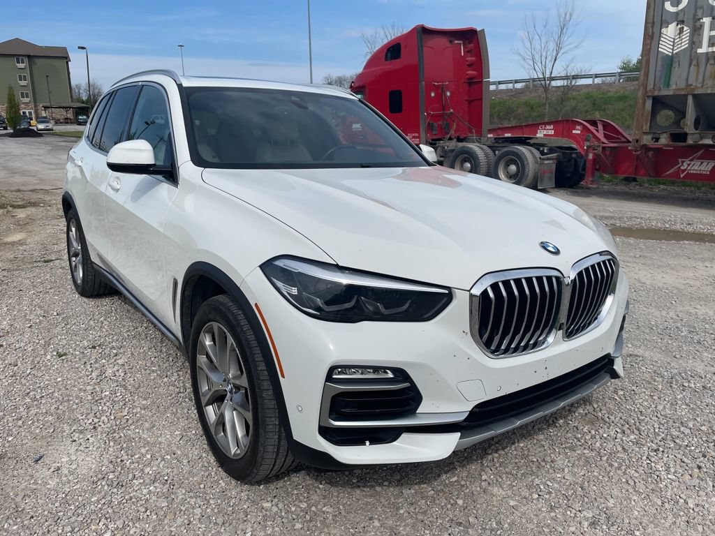 Used 2021 BMW X5 xDrive40i w/ Convenience Package AWD/4WD image 4