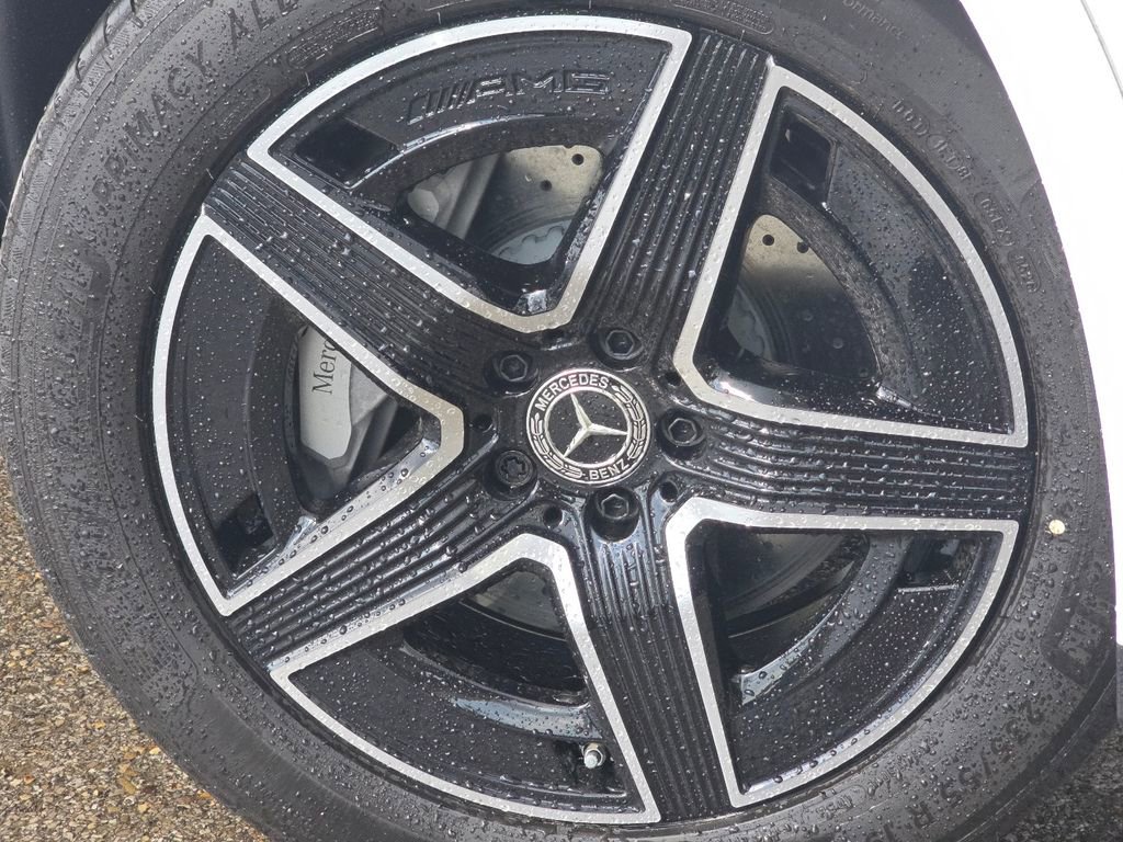 New 2026 Mercedes-Benz GLC 300 4MATIC image 10
