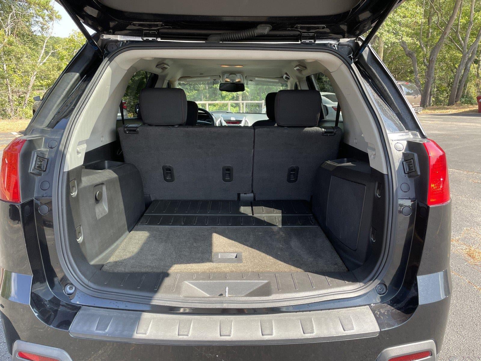 Used 2011 GMC Terrain SLE FWD image 37