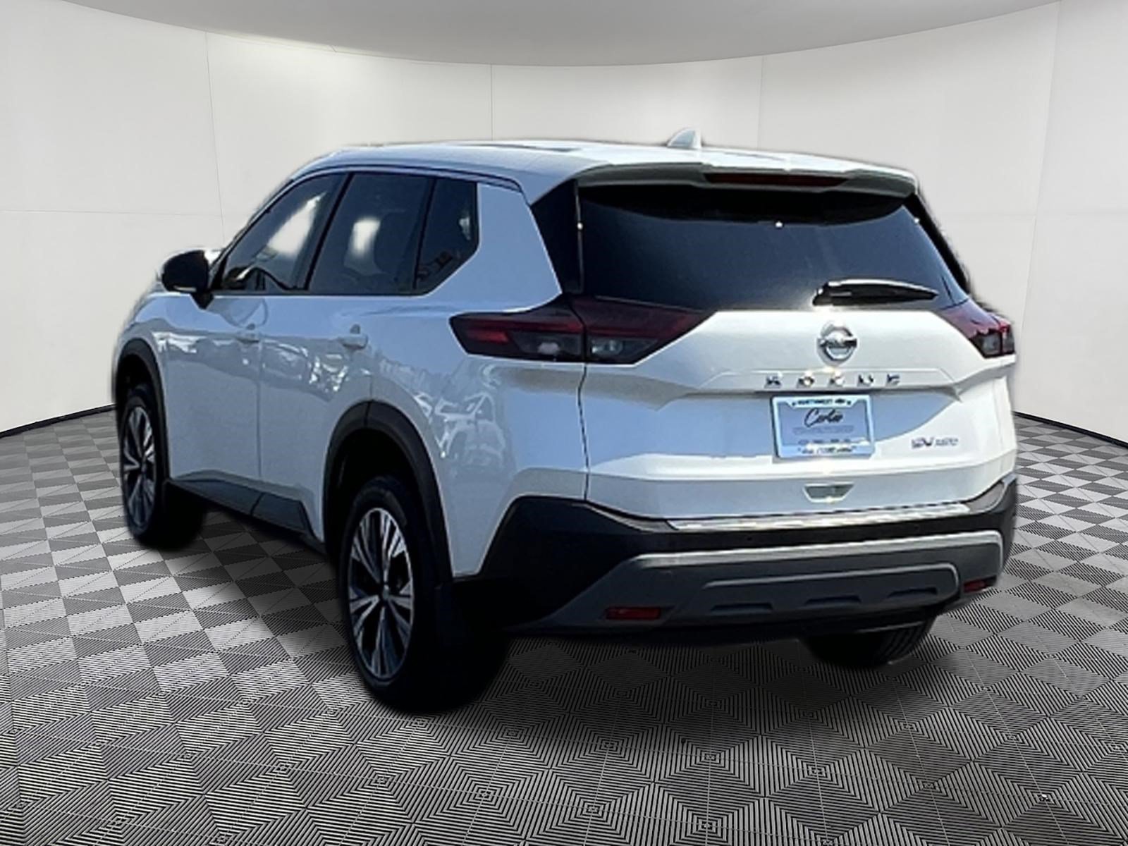 Used 2021 Nissan Rogue SV AWD/4WD image 4