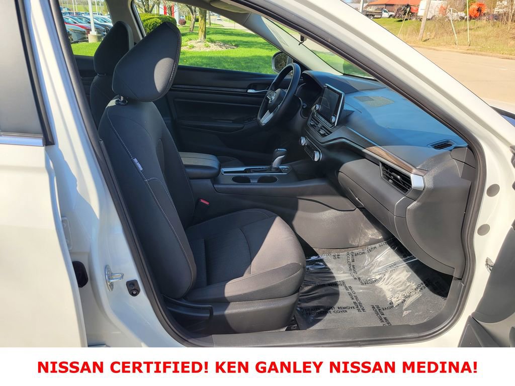 Certified 2025 Nissan Altima 2.5 SV FWD image 48