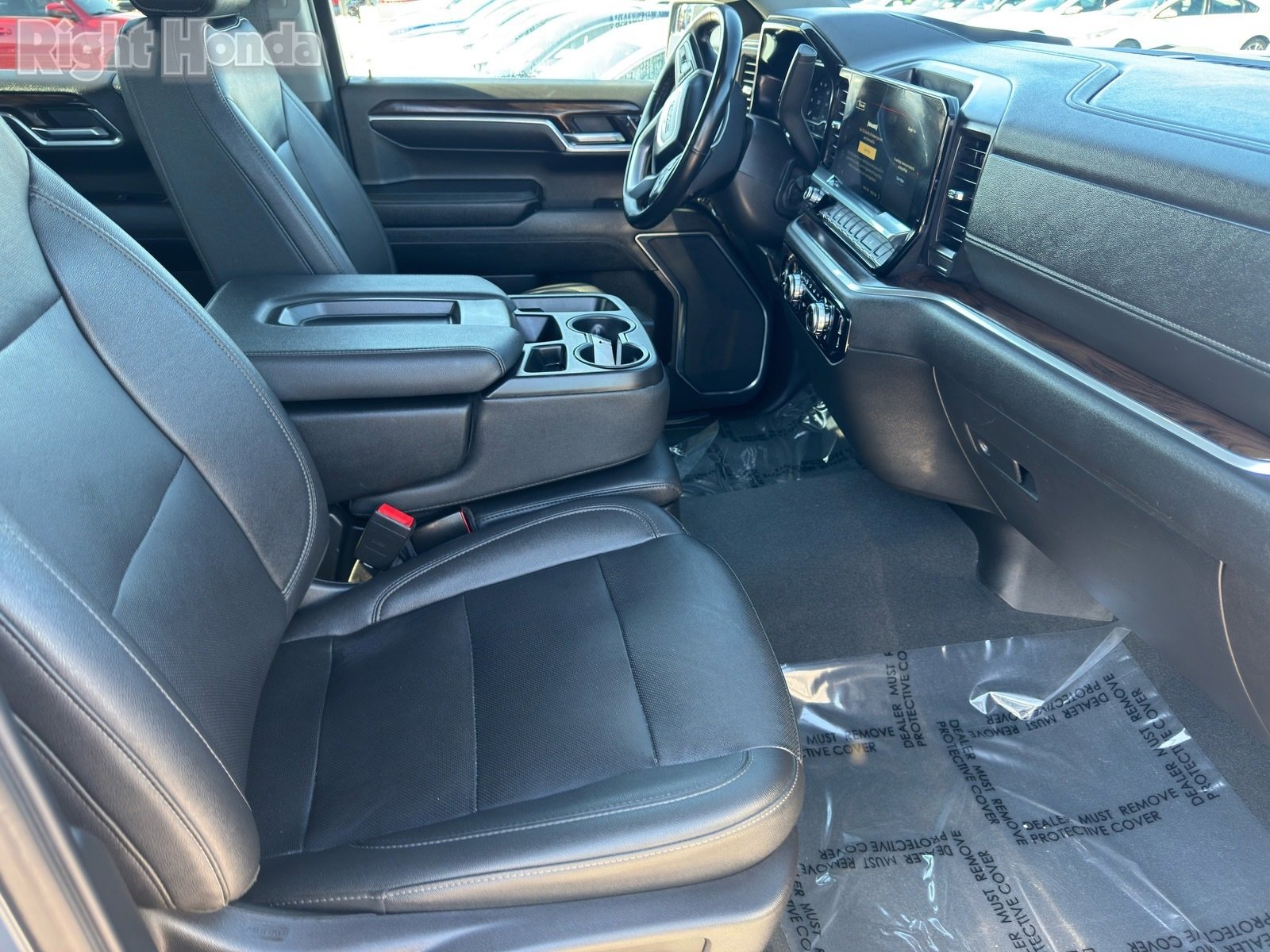 Used 2024 GMC Sierra 1500 SLT image 12