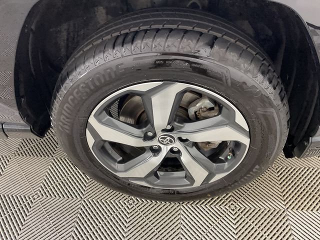Used 2023 Toyota RAV4 SE w/ Weather & Moonroof Package image 11